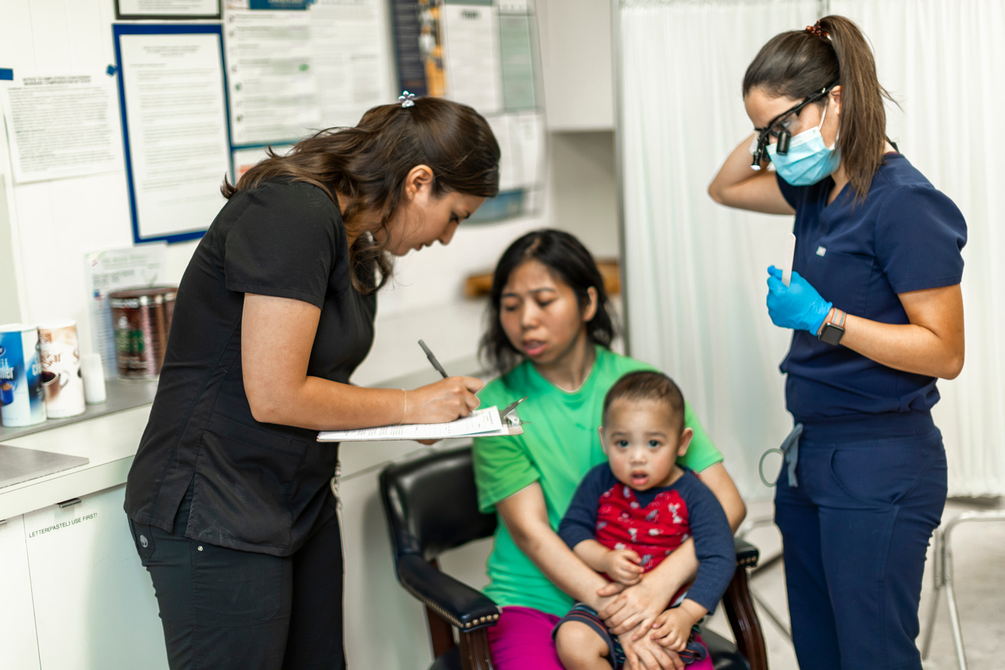 Why Choose Smile Point Dental for Refugees in Oakville?