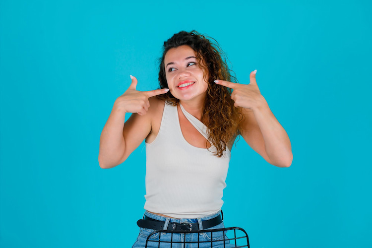 Invisalign to Close Gaps Between The Teeth