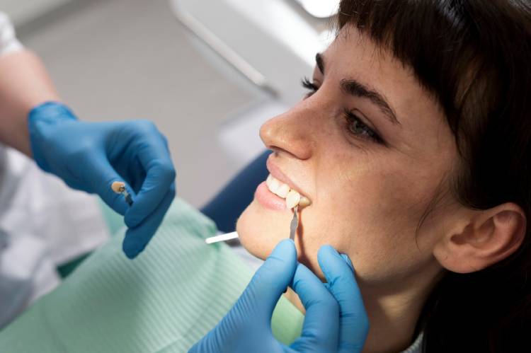 The patient comes to dentist for asking dental crowns lifespan