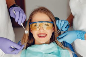 Improve Your Look And Feel with Professional Dental Services